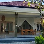 Charming 2Br Villa W Pool Near Canggu & Seminyak
