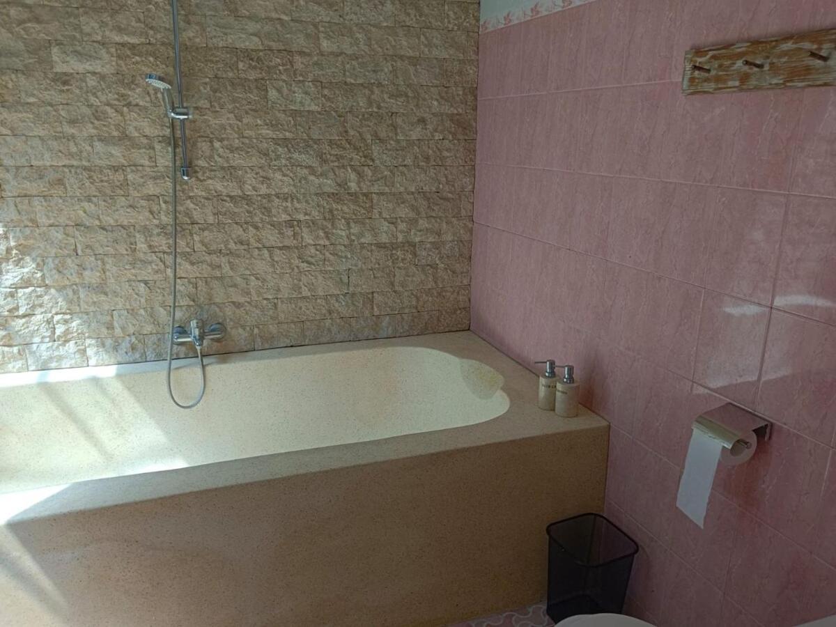 Charming 2br W Pool Near Canggu & Villa *