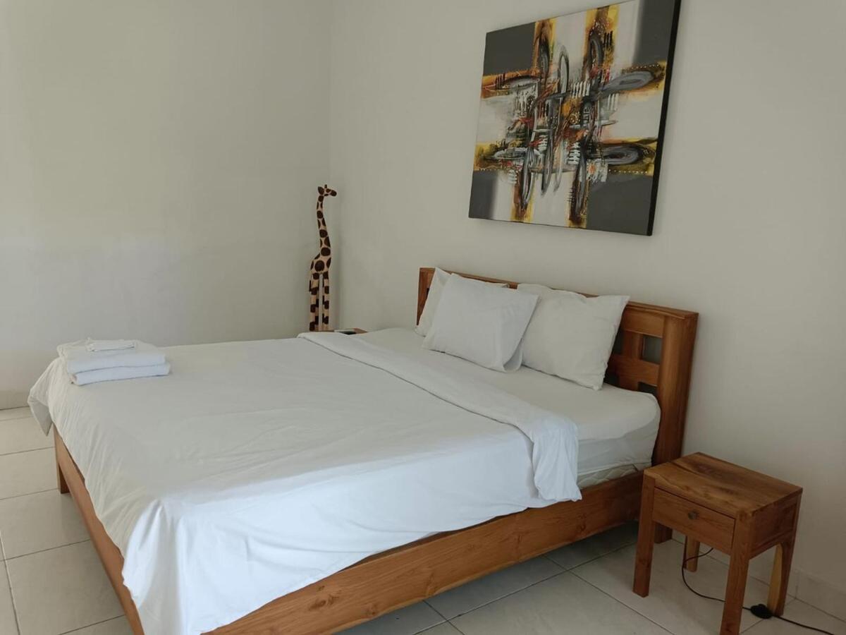Charming 2br W Pool Near Canggu & * Seminyak (Bali)